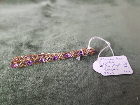 9ct Gold and Amethyst bracelet modern #104