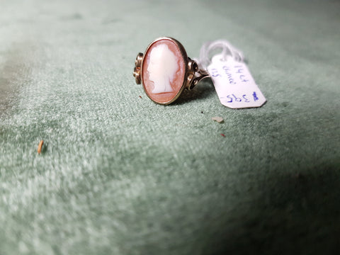 14ct Gold and cameo ring Italy c1940s #125