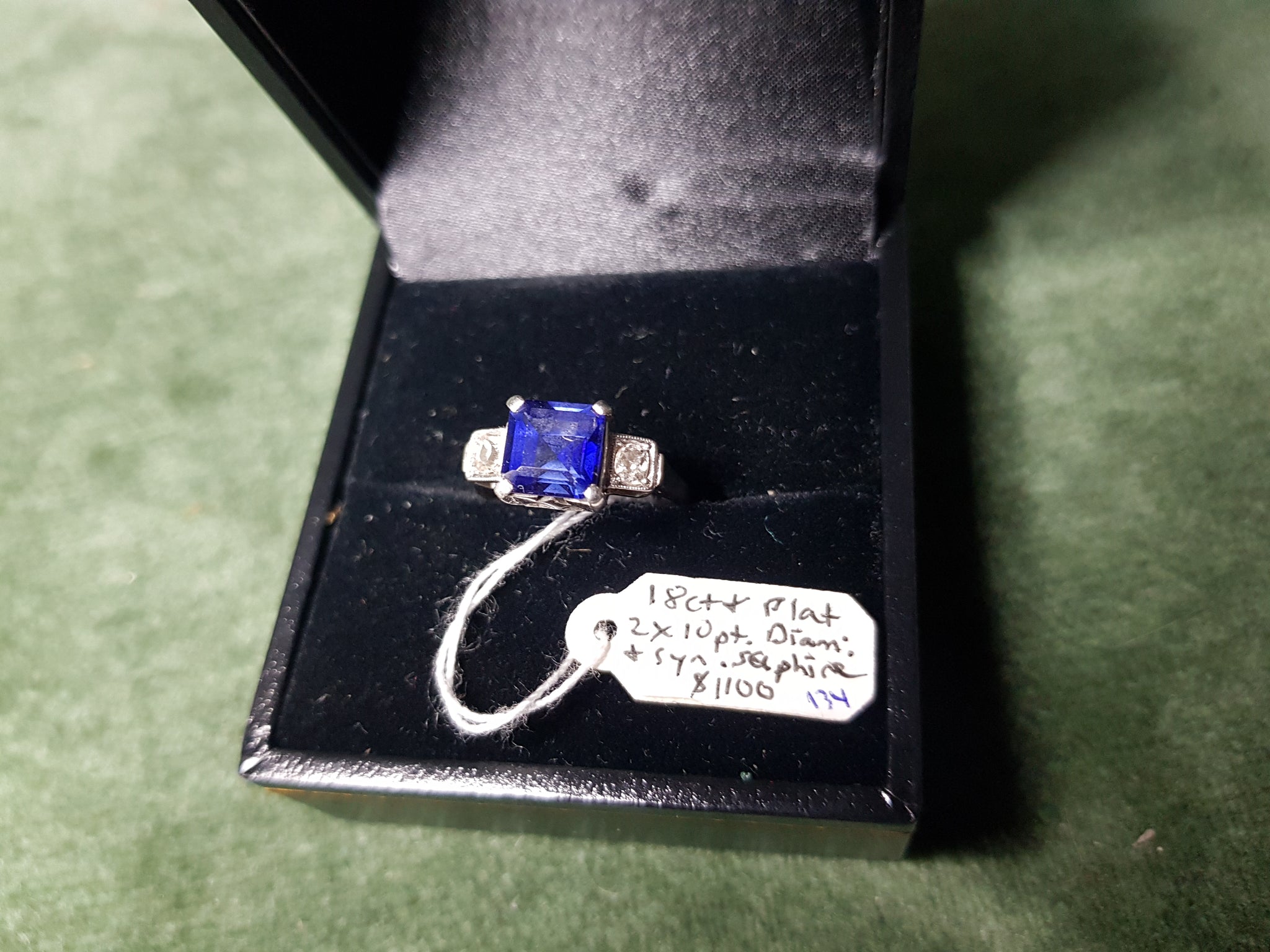 18ct Gold and platinum, 2 x 10pt Diamonds and synthetic Sapphire ring #134
