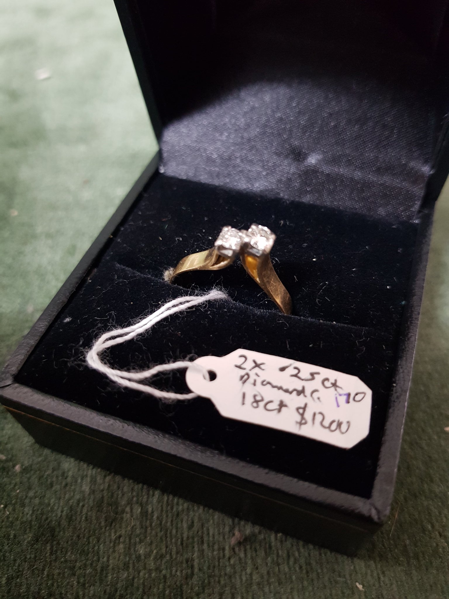 c1970 18ct Gold and 2 x 0.25ct Diamonds ring #170