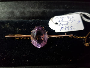 c1920 9ct Gold and Amethyst brooch #188