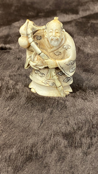 19th Century Qing Ivory Netsuke (Exported to Japan)