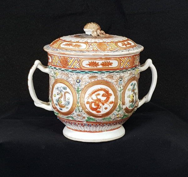 Famile Rose & Gilt Chinese Porcelain Lidded Pot c1900-1920 [BD008]