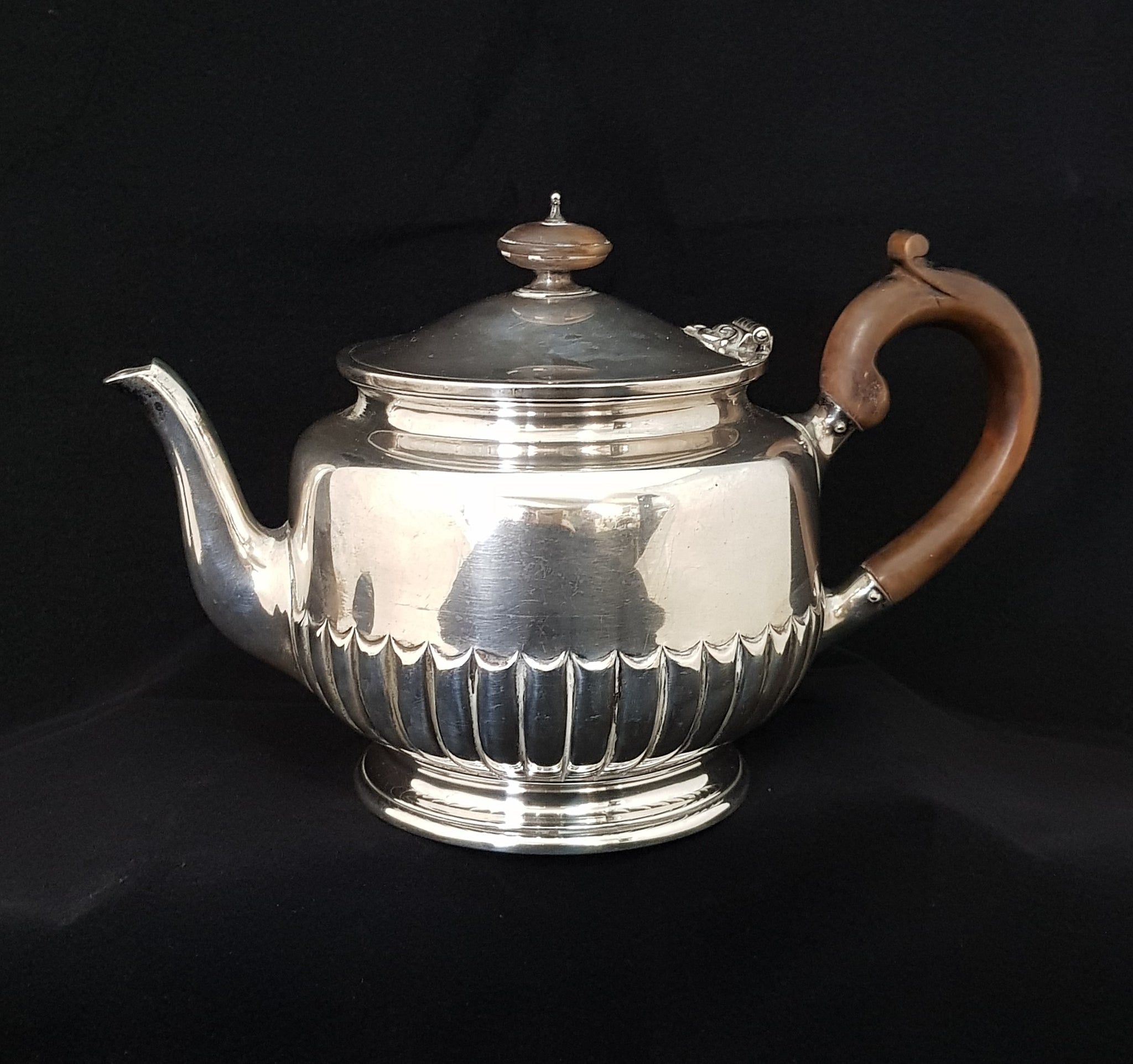 London 1901 Stg Silver Edward Barnavo & Sons Ltd WJBMS Teapot