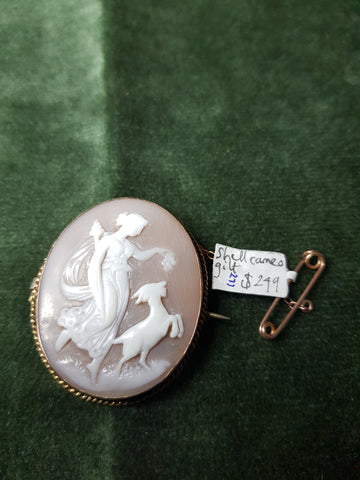 c1930 gilt cameo brooch #277