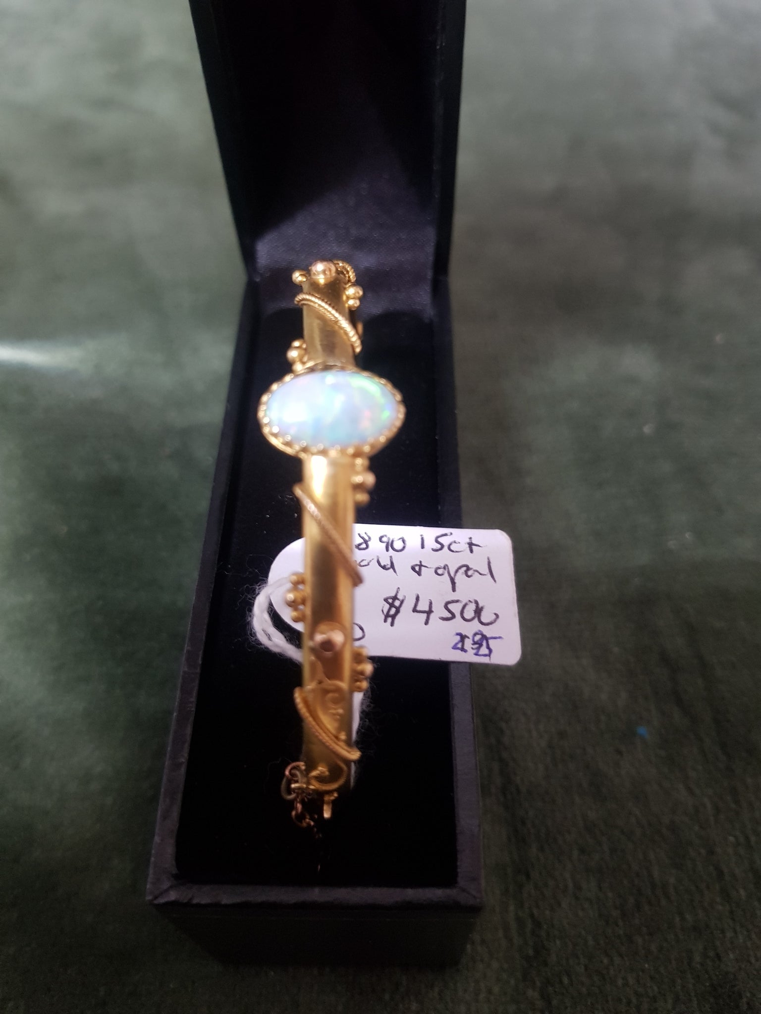 c1890 15ct Gold and Opal bracelet #295