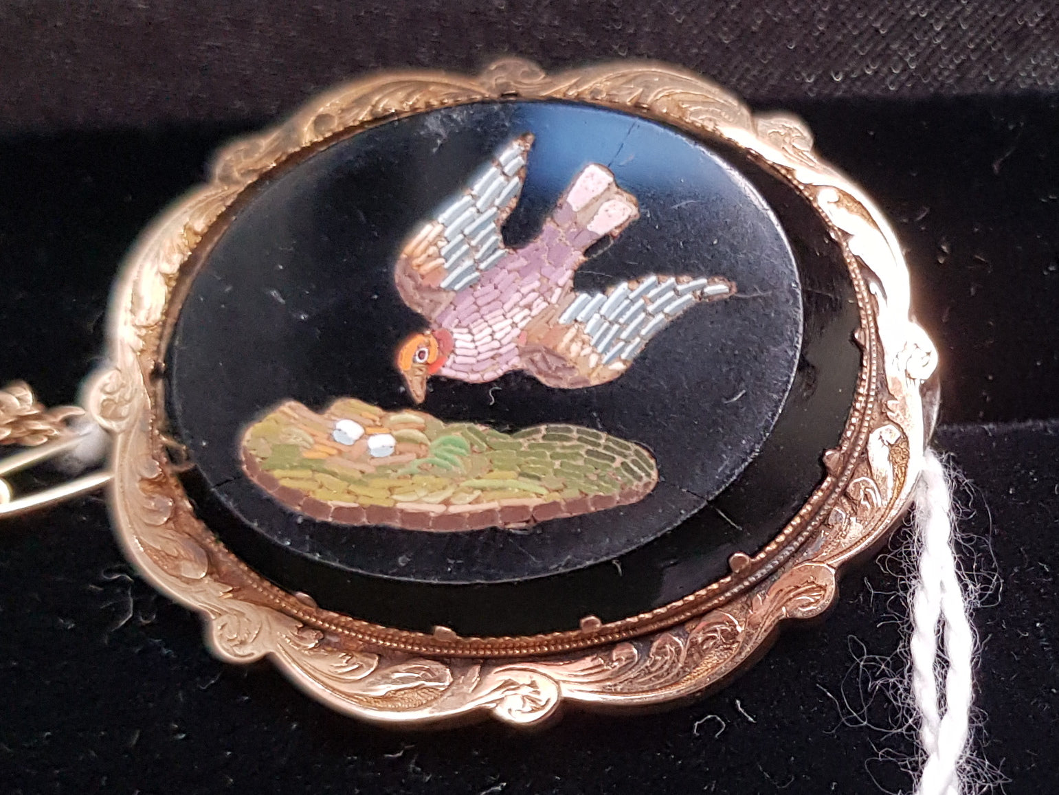 Victorian 15ct Gold and micromosaic mourning brooch (ASIS) #397