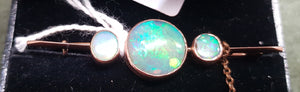 c1960 9ct Gold and Crystal Opal brooch (1 AF Opal) #412