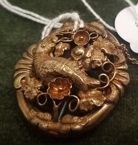 Antique English Gold brooch tests as 14/15ct Gold  #425