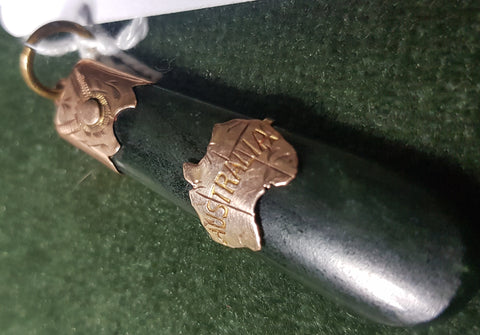 c1910-20 Willis and Sons Melbourne and Sydney 9ct Gold and NZ Jade pendant AF #445