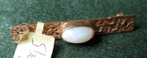 c1970 9ct Gold and Opal brooch AF #458