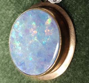 c1970 9ct Gold and Australian Opal doublet pendant #460