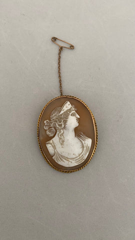 9ct Gold Cameo Brooch c.1930