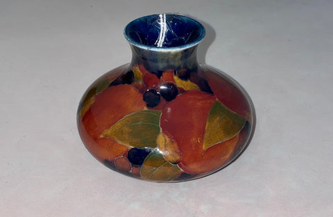 William Moorcroft 1928-1949 Burslem England Pottery Vase