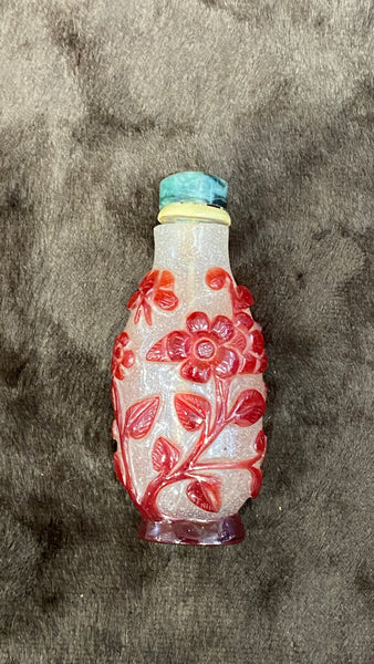 Late Qing Chinese Overlay Glass Snuff Bottle Nephrite Jade Stopper