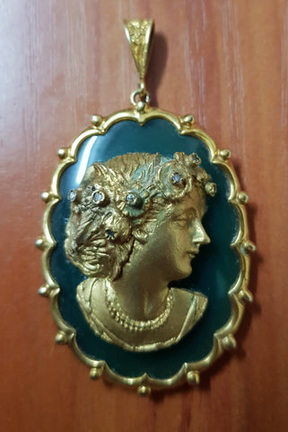 9ct Yellow Gold Oval Pendant w/ Green Dyed Chalcedony, 9ct Centre Profile Lady set w/ 6 single cut Diamonds in hair c.1970